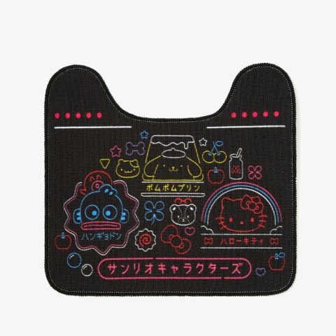 トイレ足元マット（55×60cm・サンリオキャラクターズ）