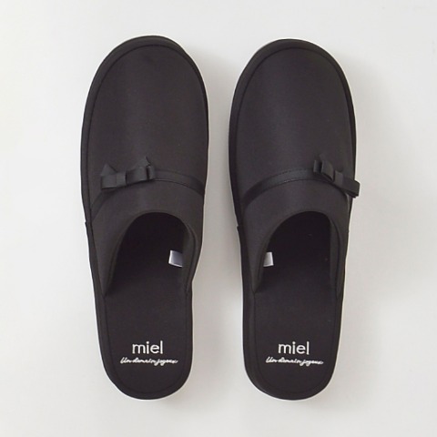 スリッパ（Hina）