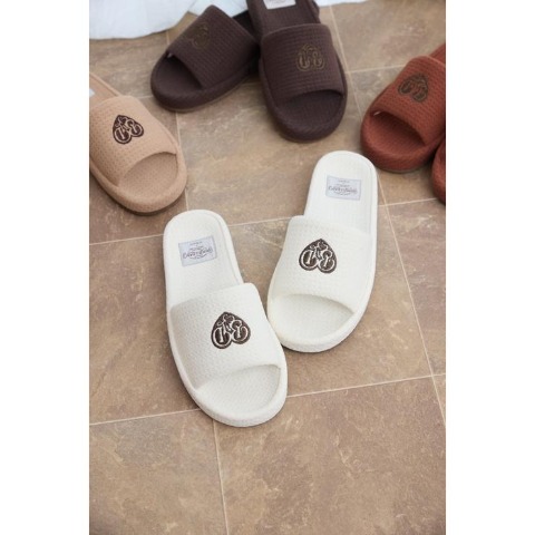 スリッパ（yumi）