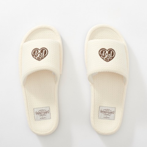 スリッパ（yumi）