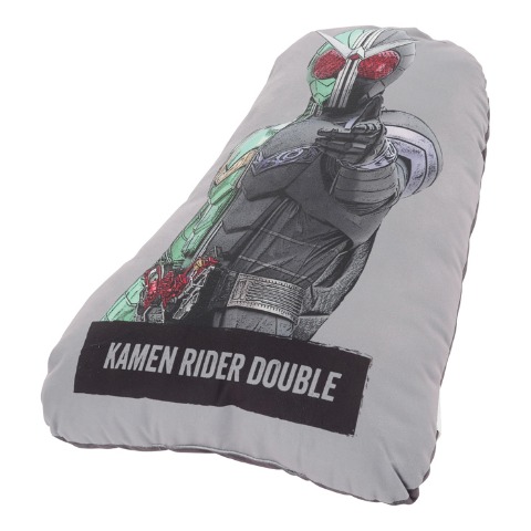 ダイカットクッション（仮面ライダーW）