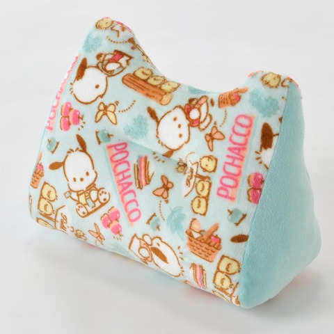 三角クッション（ポチャッコ）