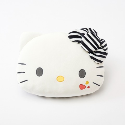 ダイカットクッション（ハローキティ）
