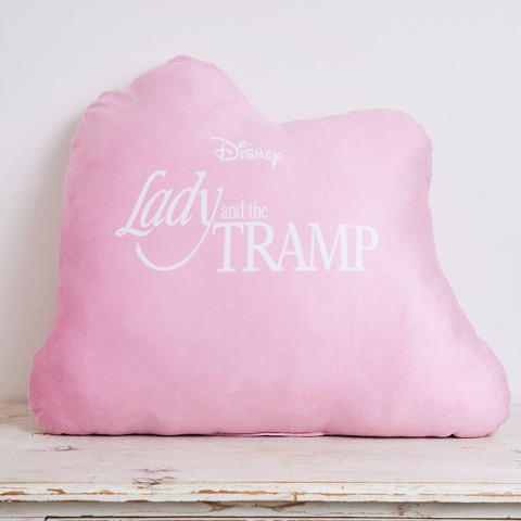 ダイカットクッション（わんわん物語）