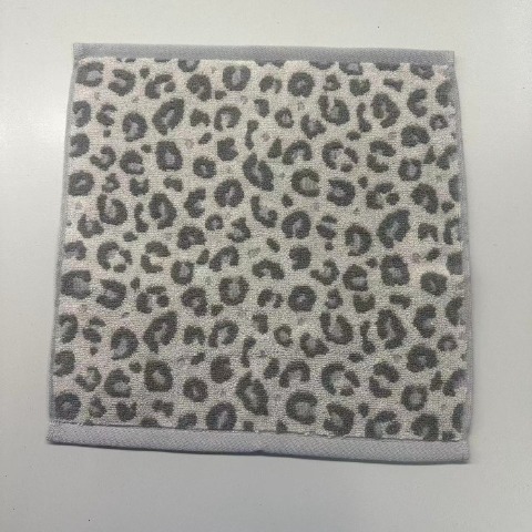 2枚組ハンドタオル（4つのこだわり・ヒョウ柄）