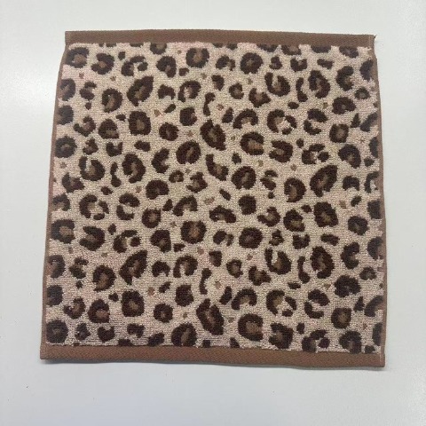2枚組ハンドタオル（4つのこだわり・ヒョウ柄）