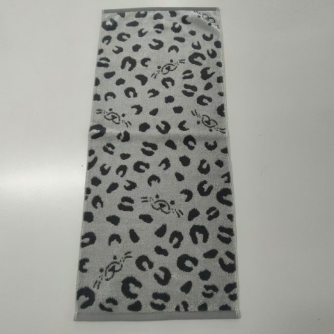 2枚組フェイスタオル（4つのこだわり・ヒョウ柄＆フェイス）