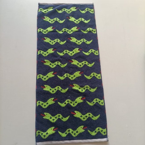 2枚組フェイスタオル（4つのこだわり・へび柄）