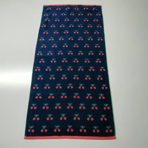 バスタオル（4つのこだわり・サクランボ）