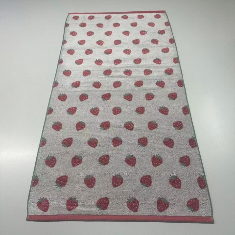 バスタオル（4つのこだわり・いちご）