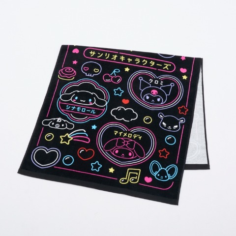 バスタオル（サンリオキャラクターズ）