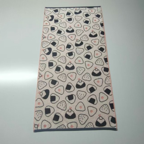 バスタオル（4つのこだわり・おにぎり）