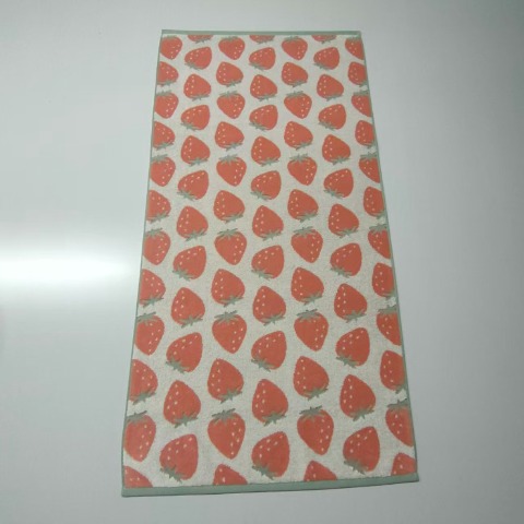 バスタオル（4つのこだわり・いちご）