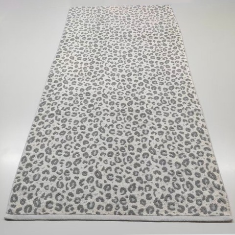 バスタオル 大判（4つのこだわり・ヒョウ柄）