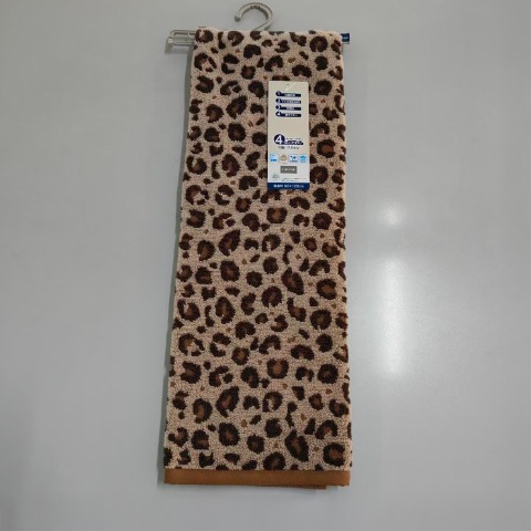バスタオル（4つのこだわり・ヒョウ柄）