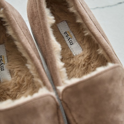 レディース　シューズ　（田中里奈）