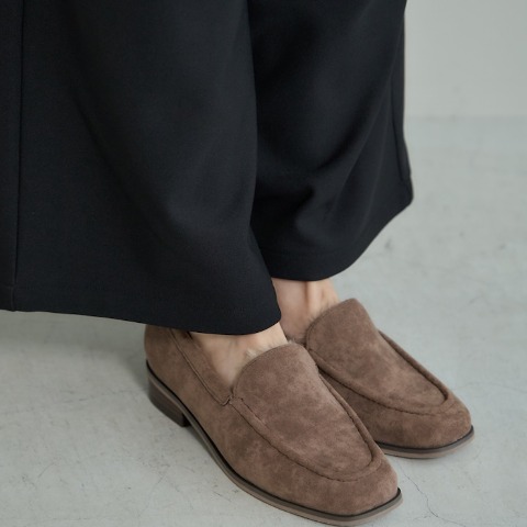 レディース　シューズ　（田中里奈）