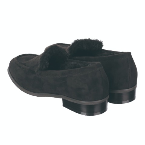 レディース　シューズ　（田中里奈）