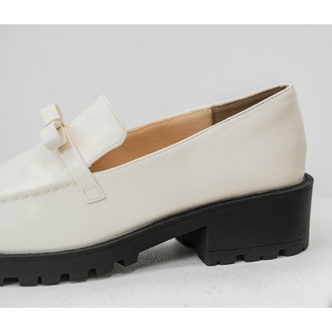 レディース　シューズ　（yuki）