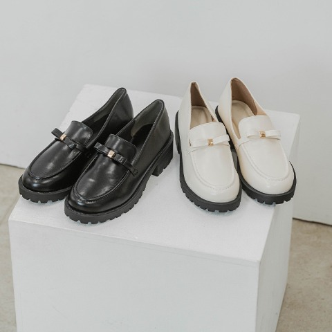 レディース　シューズ　（yuki）