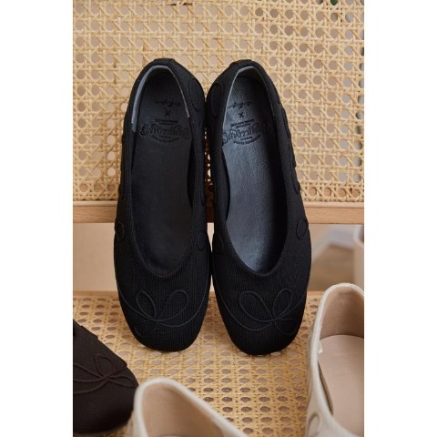 レディース　シューズ　（yumi）