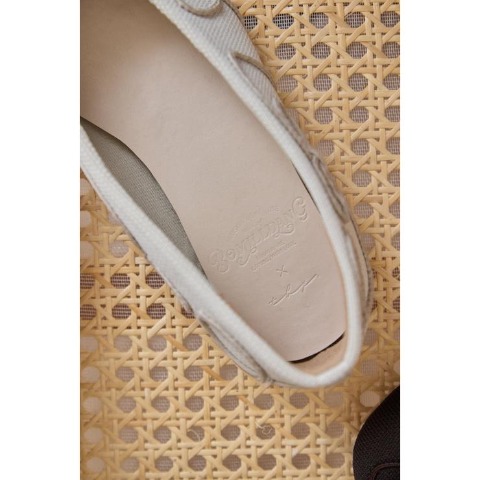 レディース　シューズ　（yumi）