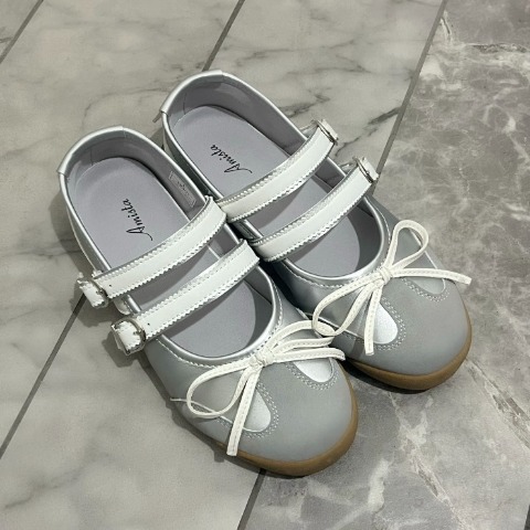 レディース　シューズ(桃華）