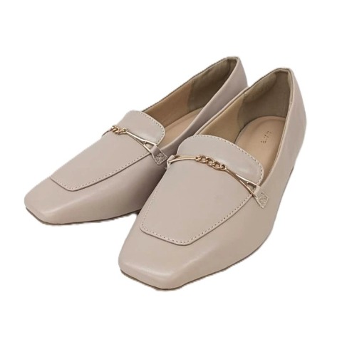 レディース　パンプス（a.v.v）