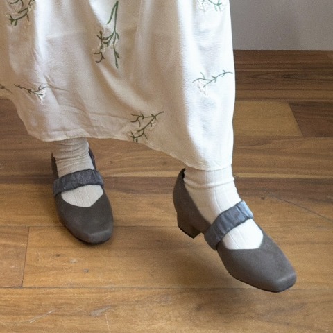 レディース　パンプス（lala by la farfa SHOES）