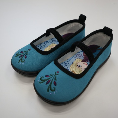 キッズ　シューズ（16・17・18cm・LITTC）