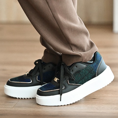 レディース　スニーカー　（MUMU×HARRIS TWEED）