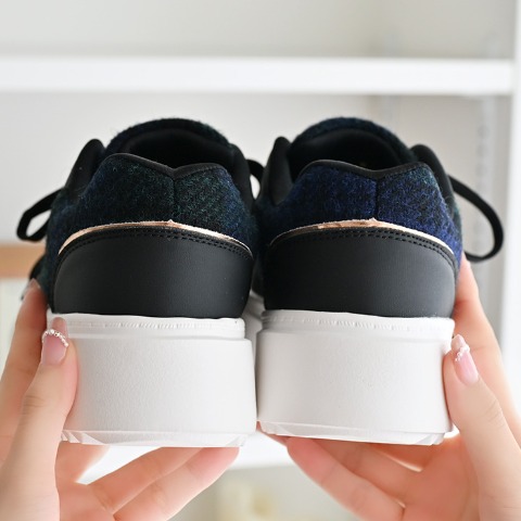 レディース　スニーカー　（MUMU×HARRIS TWEED）