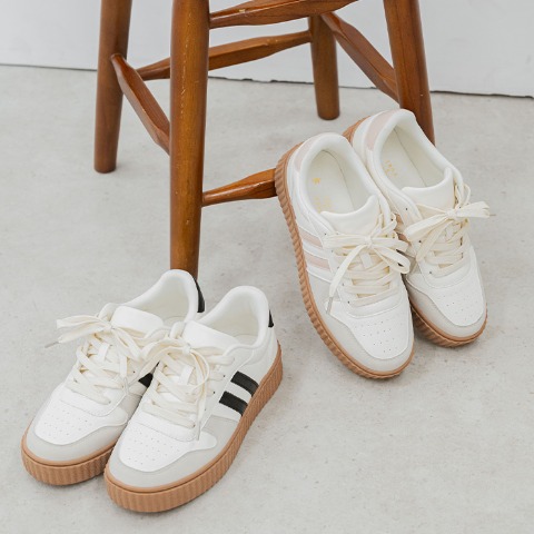 レディース　スニーカー　（yuki）