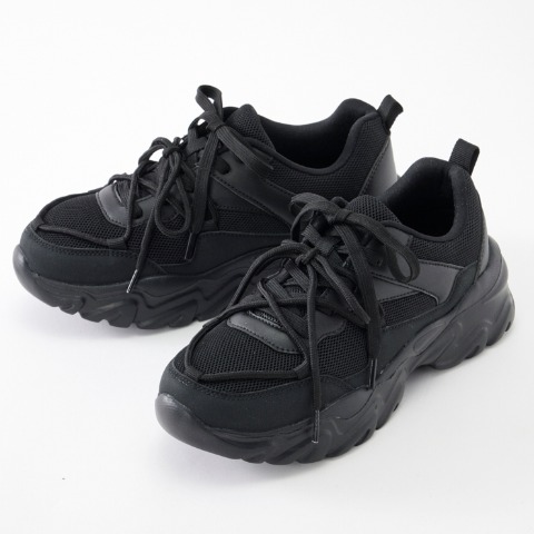 レディース　スニーカー（きなこっこ）