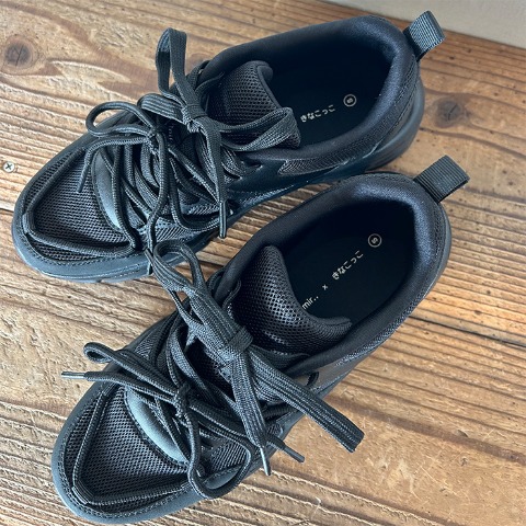 レディース　スニーカー（きなこっこ）