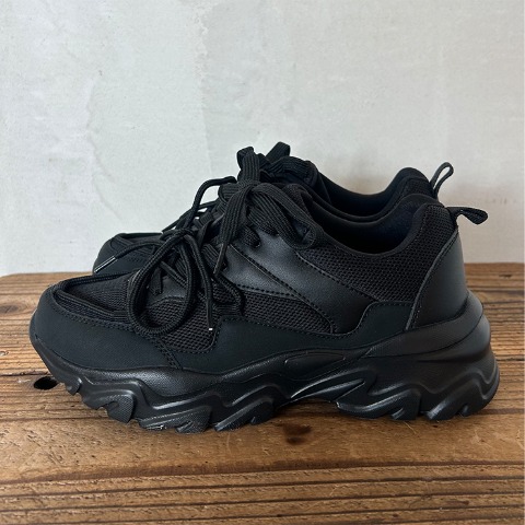 レディース　スニーカー（きなこっこ）