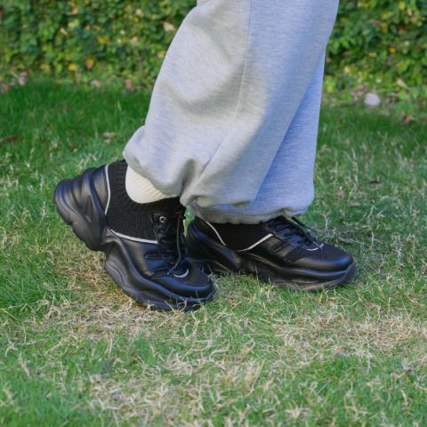 レディース　スニーカー　（Petirire by Helm）