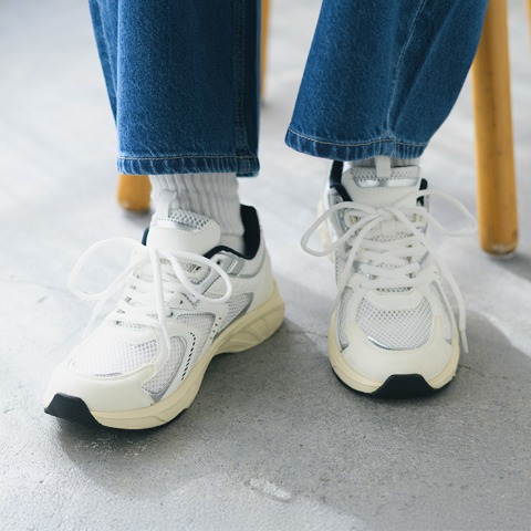 レディース　スニーカー（MARIE）