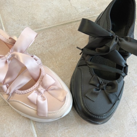 レディース　スニーカー　（maki）