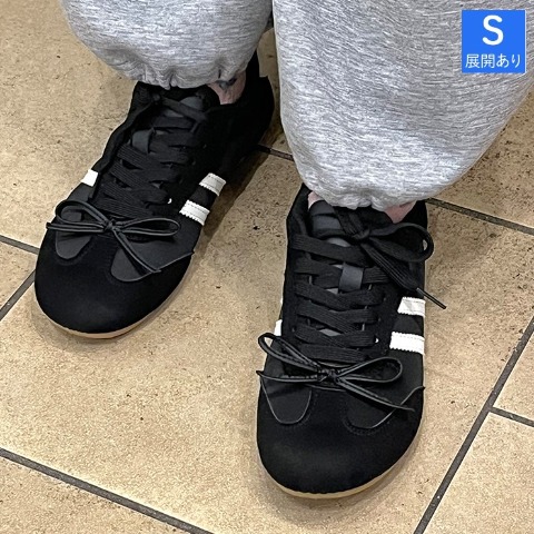 レディース　スニーカー(桃華）