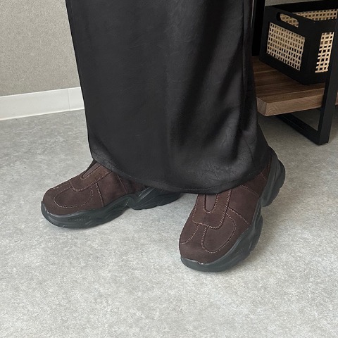 レディース　スニーカー（omi）