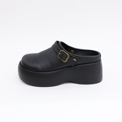 レディース　シューズ（choco）