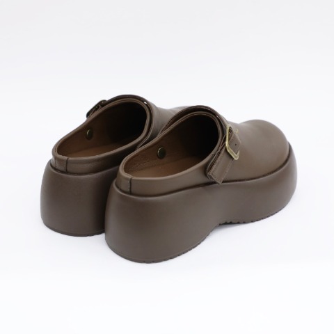 レディース　シューズ（choco）