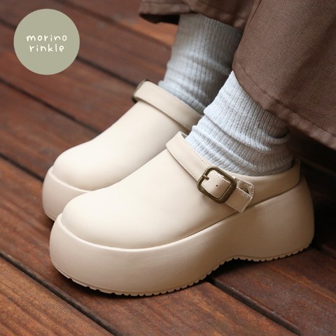 レディース　シューズ（choco）