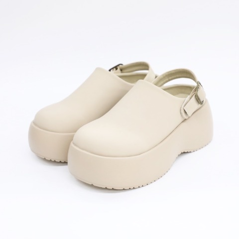 レディース　シューズ（choco）