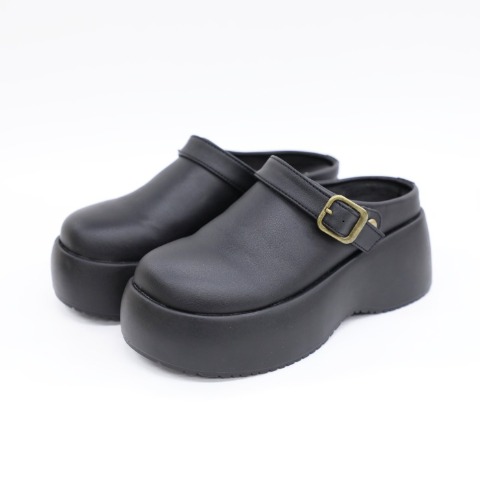 レディース　シューズ（choco）