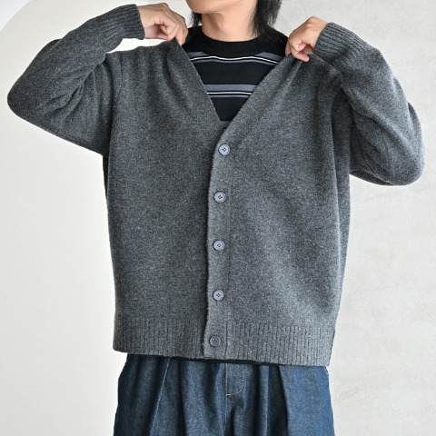 メンズ　ニットカーディガン（MUMU）