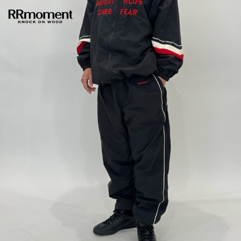 ナイロンパンツ （RR moment ）