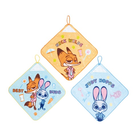 ループ付きタオルハンカチ　(3枚組・ディズニー)