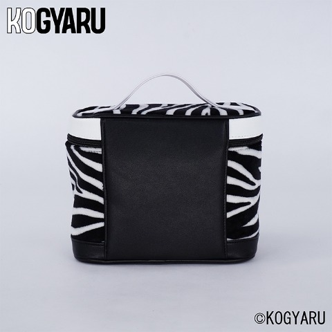 バニティポーチ（KOGYARU）